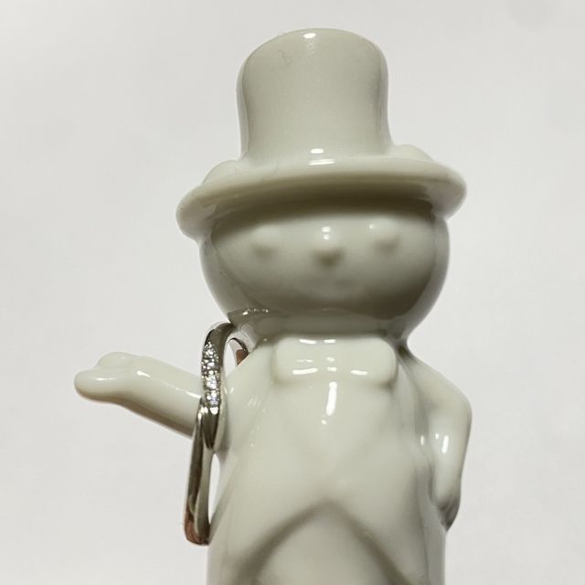 【ヴァンドーム青山(VENDOME AOYAMA)の口コミ】 デザインがとても気に入り購入しました。指が綺麗に見えるデザインで、動…