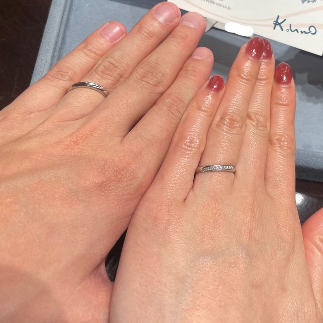 【ケイウノ ブライダル(K.UNO BRIDAL)の口コミ】 元々雑誌でみて、欲しいなぁと思いこのデザインを試着しました。ダイヤモ…