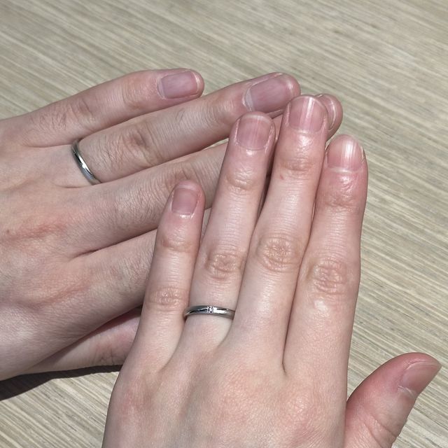 【PILOT BRIDAL(パイロットブライダル)の口コミ】 シンプルな中でも、男女とも同じラインが入っていることでお揃い感・オシ…