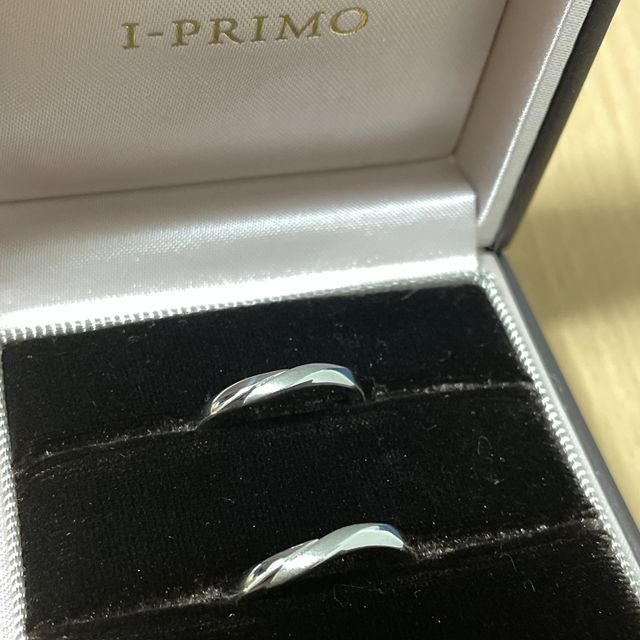 【アイプリモ(I-PRIMO)の口コミ】 I-PRIMO独自のダイヤモンドパウダー加工がシンプルさの中のさりげないおし…