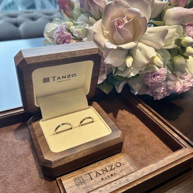 【TANZO.(鍛造指輪)の口コミ】 指輪のデザイン、他のお店と被らないデザインがとても良かったです。そし…