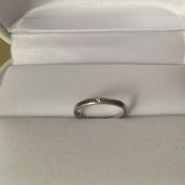 【フォーシーズ(Four-Cs)の口コミ】 ブランドにはこだわっておらず、シンプルなデザインのものを探していたと…