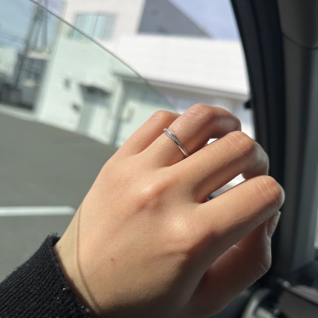 【TOWA(永遠)の口コミ】 ダイアモンドが綺麗で
着け心地も軽くなめらかです！
他のブランドの指輪…
