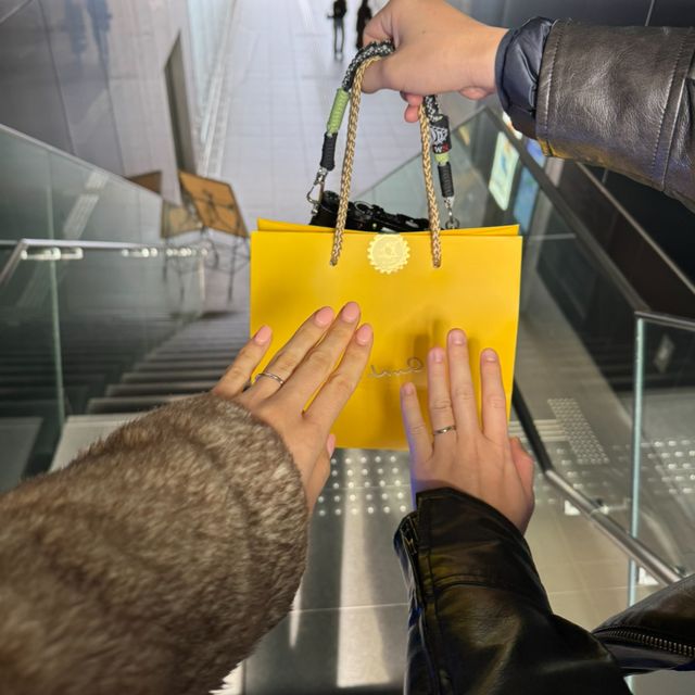 【ケイウノ ブライダル(K.UNO BRIDAL)の口コミ】 ケイウノで購入した結婚指輪は、シンプルながら洗練されたデザインが魅力…