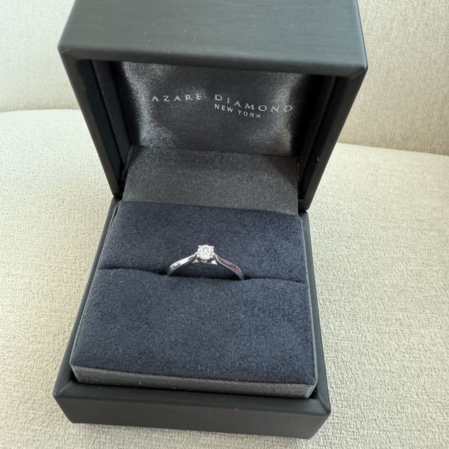 【ラザール ダイヤモンド(LAZARE DIAMOND)の口コミ】 決めていた予算内で、素晴らしいダイヤを用意してくれました。選んだリン…