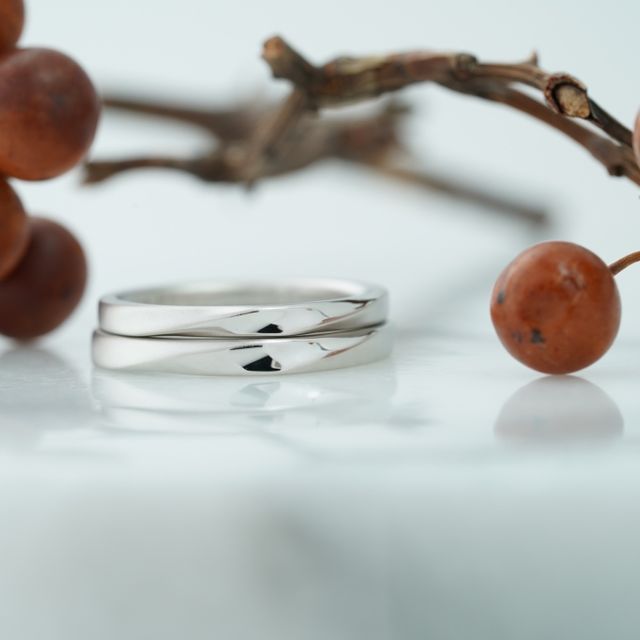 【THREE TREES(スリーツリーズ)の口コミ】 自分で好きなようにデザインを決められます。私たちは行くまで何も決めて…