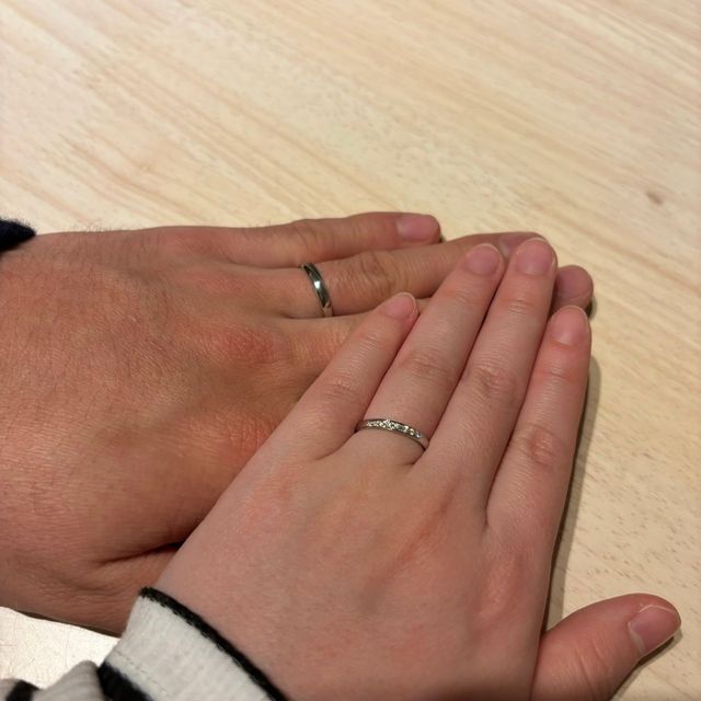 【ヴァンドーム青山(VENDOME AOYAMA)の口コミ】 とにかくシンプルでとても気に入っています！女性用はダイヤがどの角度か…