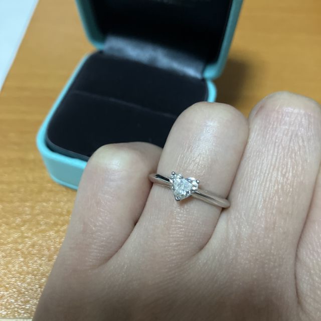 【ティファニー(Tiffany & Co.)の口コミ】 ハートシェイプは歳をとったときどうかと最後まで悩みましたが、やはりこ…