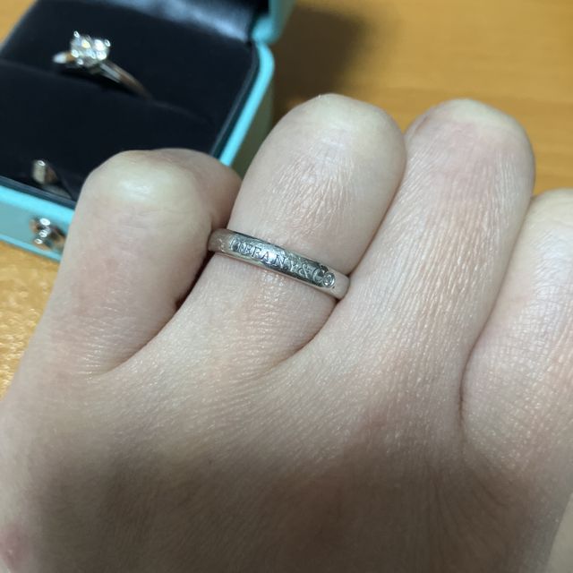 【ティファニー(Tiffany & Co.)の口コミ】 最初はシンプルで何もデザインのないものを予定していましたが、色々とじ…