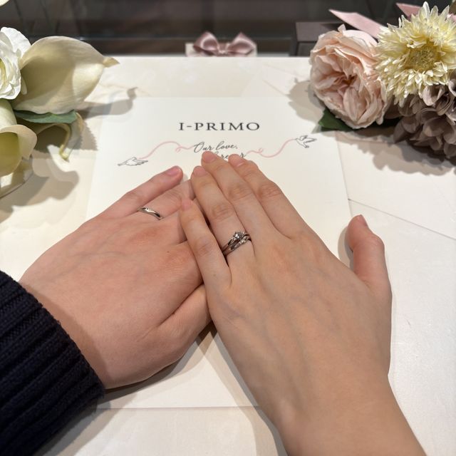【アイプリモ(I-PRIMO)の口コミ】 婚約指輪と結婚指輪でシリーズの違うものを選びました！
3本とも水かきに…