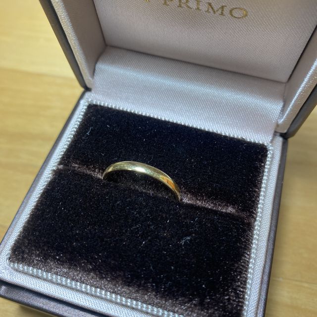 【アイプリモ(I-PRIMO)の口コミ】 シンプルで年齢を重ねてもつけやすいデザインです。
ユノーはプラチナ、イ…