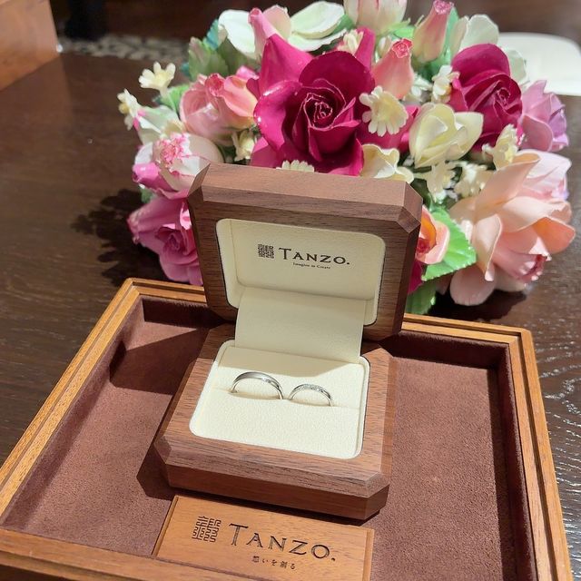 【TANZO.(鍛造指輪)の口コミ】 結婚することが決まり指輪を探そうってなってシンプルで歴史のあるお店を…