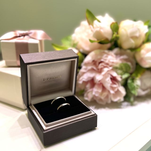 【アイプリモ(I-PRIMO)の口コミ】 ゴールドとプラチナを繋いでいて他にはないデザインかと思います。一部に…