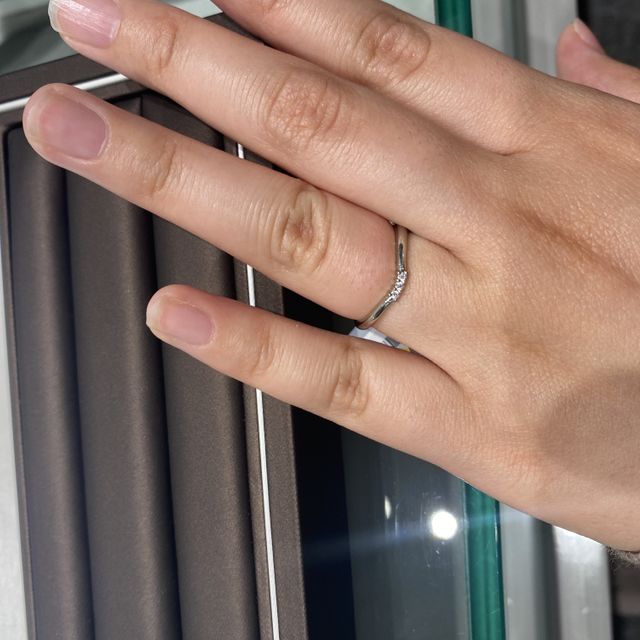 【アイプリモ(I-PRIMO)の口コミ】 結婚指輪を選んだ決め手は、デザインの美しさと着け心地の良さでした。シ…