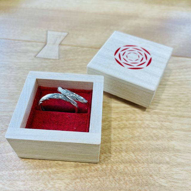 【出雲結(いずもゆい)の口コミ】 和を感じられる指輪が良いとお互いに考えていたところ、出雲大社のしめ縄…