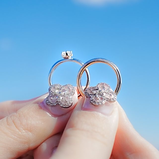 【湘南彫金工房 andfuseの口コミ】 内側のリングは夫シャンパンゴールド、妻がピンクゴールドで色分けし、外…