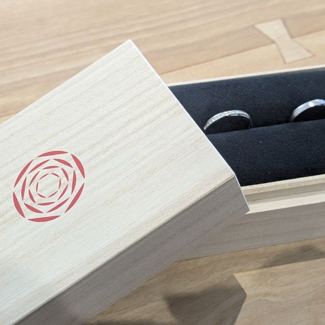 【出雲結(いずもゆい)の口コミ】 縁結びの地出雲ならではの指輪にしました。
毎日見ても飽きのないシンプル…