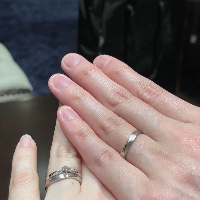 【TANZO.(鍛造指輪)の口コミ】 デザインがフルオーダーで、好みのカーブ加減、マット加工と槌目加工など…