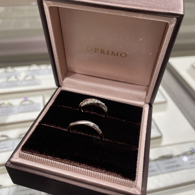 【アイプリモ(I-PRIMO)の口コミ】 指輪のデザインはシンプルなものより個性的なものを選びました。ゴールド…