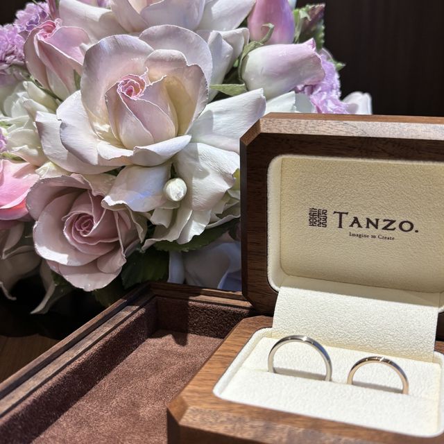 【TANZO.(鍛造指輪)の口コミ】 全てフルオーダーで作成しました。デザインは華やかで品のある和紙柄をあ…