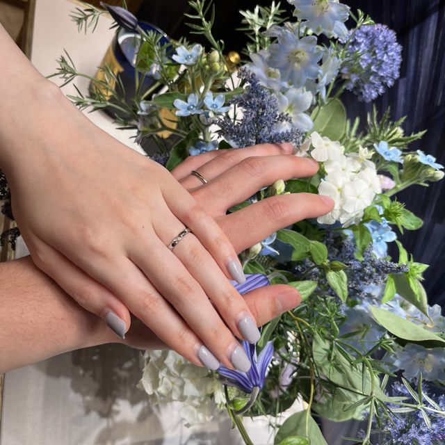 【ショーメ(CHAUMET)の口コミ】 とにかく指輪のデザインが可愛いです。
トルサードのデザインは割と細めで…