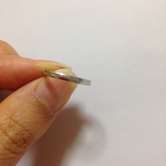 【カルティエ(Cartier)の口コミ】 着け心地とデザインが決めてで購入しました！いろいろ試着しましたが、普…