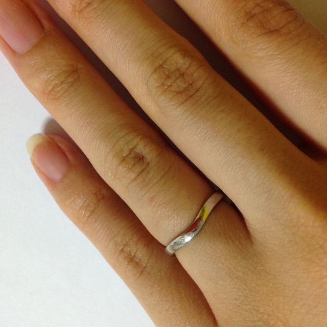 【カルティエ(Cartier)の口コミ】 着け心地とデザインが決めてで購入しました！いろいろ試着しましたが、普…