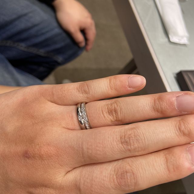 【アイプリモ(I-PRIMO)の口コミ】 今着けている指輪と重ね付けするハーフエタニティの指輪を探していて、い…