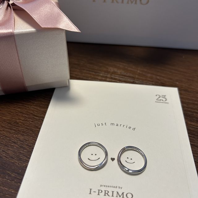 【アイプリモ(I-PRIMO)の口コミ】 2色で、個性的なデザインなことです。この先ずっと付けていくものとして、…