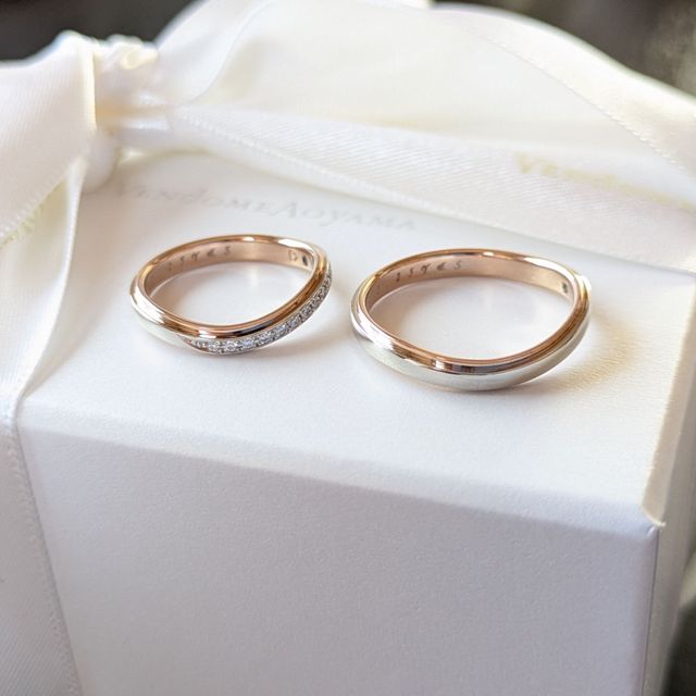 【ヴァンドーム青山(VENDOME AOYAMA)の口コミ】 デザインはシンプルで、いろんな服にも合うのでとてもいいです。色もシル…