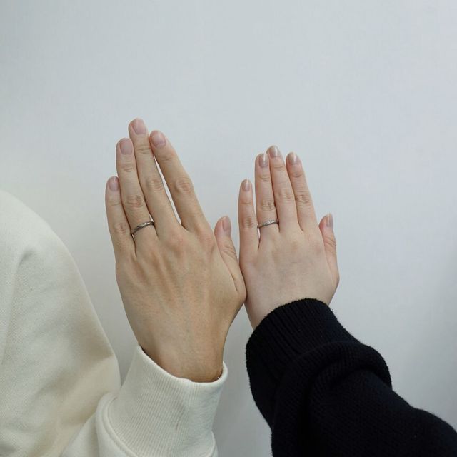 【出雲結(いずもゆい)の口コミ】 デザインが良く、マットとツヤの部分も自分で選べたしとても良い。ダイヤ…