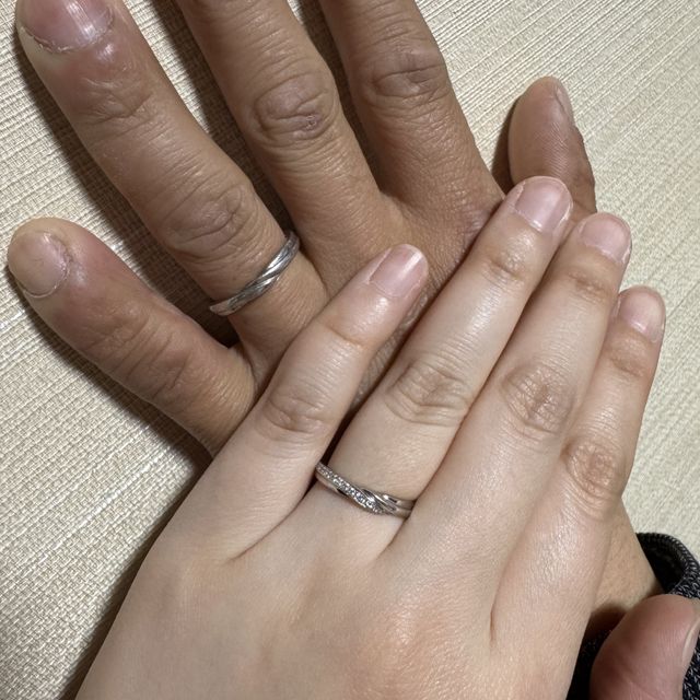 【エクセルコダイヤモンド(EXELCO DIAMOND)の口コミ】 Belle Fabiolaというデザインで、豪華すぎないので
日常使いしやすいです…