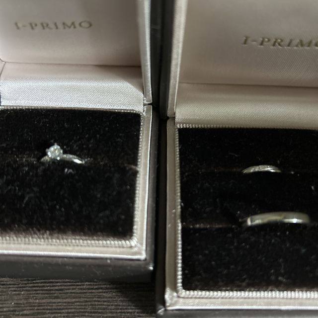 【アイプリモ(I-PRIMO)の口コミ】 シンプルな部分にこだわりました。
そのため、リングはギラギラしすぎず、…