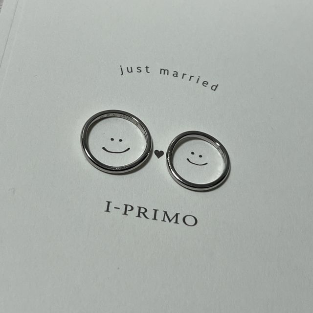 【アイプリモ(I-PRIMO)の口コミ】 シンプルで細いデザインの指輪を選びました。場面を選ばずに使用でき、長…