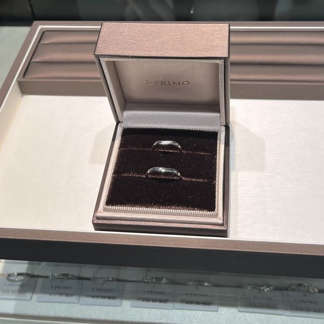 【アイプリモ(I-PRIMO)の口コミ】 主張しすぎないV感と、さりげないダイヤが指にとてもフィットして素敵です…