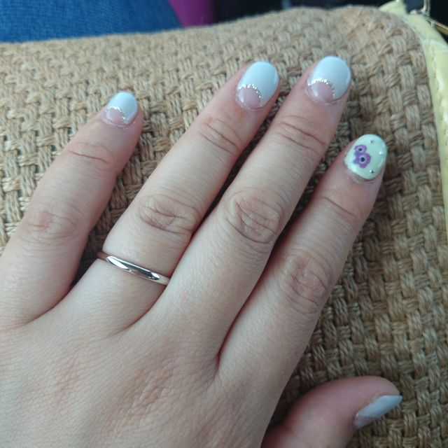 【ティファニー(Tiffany & Co.)の口コミ】 ダイアが付いたものやピンクゴールドの指輪と色々と迷いました。
指が太い…