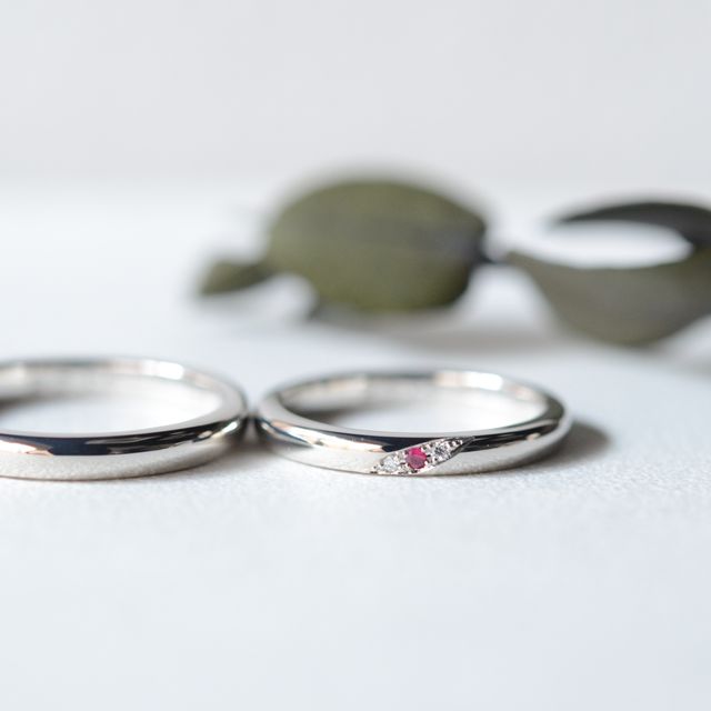 【CRAFY(クラフィ)の口コミ】 自分のしたいイメージで作れます！
シンプルかつ、相手の誕生石を入れるこ…