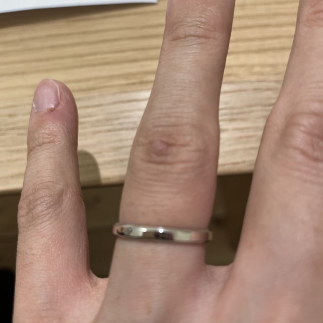 【出雲結(いずもゆい)の口コミ】 シンプルなので、普段使いにおいても非常に合わせやすいデザインになって…