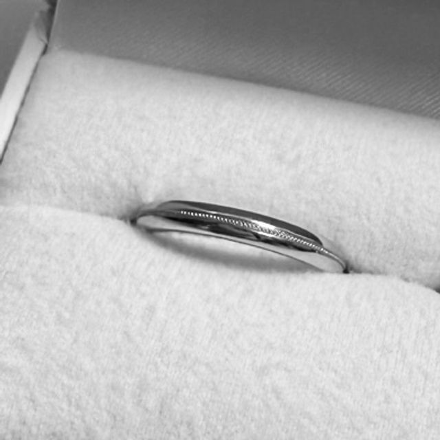 【CRAFY(クラフィ)の口コミ】 結婚指輪は、オリジナルのリングに拘りました。一生涯身につけるものは、…