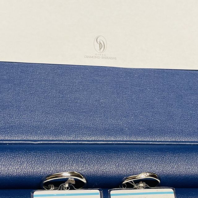 【銀座ダイヤモンドシライシの口コミ】 太すぎず、厚みもそこまで厚くない指馴染みの良いウェーブタイプの指輪で…