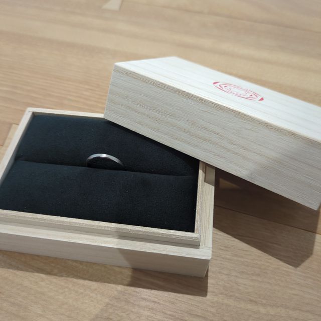 【出雲結(いずもゆい)の口コミ】 今回購入した指輪は「雲結」というもので、素材はプラチナ、マッド加工を…