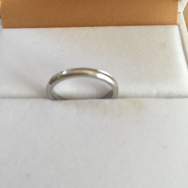 【アイプリモ(I-PRIMO)の口コミ】 裏表でデザインが違うところに一目惚れしました。
キラキラ目立たせたい時…