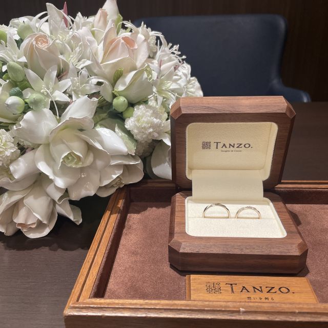 【TANZO.(鍛造指輪)の口コミ】 オリジナルのセミオーダーが良かった。
サイズに合わせて購入できるのも良…