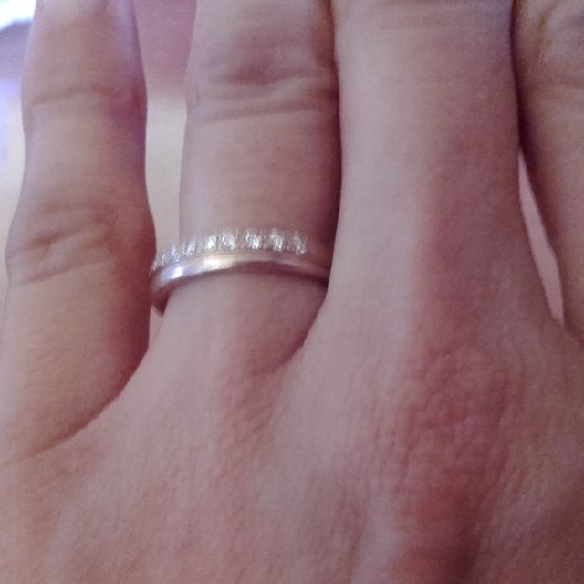 【4℃ BRIDAL(ヨンドシーブライダル)の口コミ】 海外で婚約し日本国外で婚約指輪を探して数多くのジュエリー店を見て廻り…