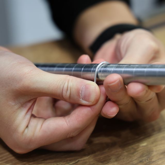 【CERNÉ＆MINUÉ by BIJOUPIKO(セルネとミヌエ バイ ビジュピコ)の口コミ】 オリジナルの指輪を作れます。
価格は手頃だが、素材が結婚指輪としてしっ…