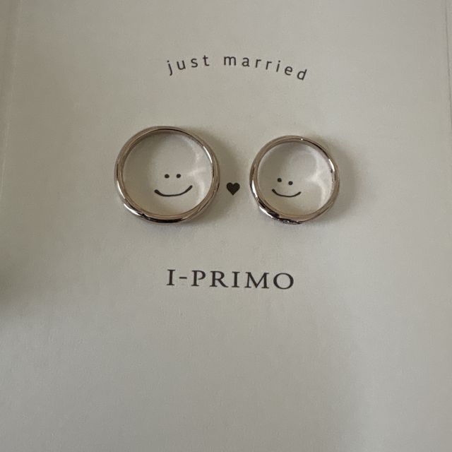 【アイプリモ(I-PRIMO)の口コミ】 初めはストレートタイプの指輪が良いと思っていましたがいろんな形の指輪…