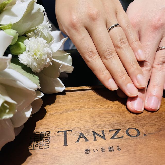 【TANZO.(鍛造指輪)の口コミ】 職人さんがひとつずつ手作りされていて、シンプルでかつ洗練されている印…
