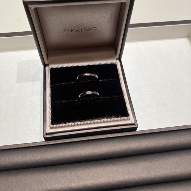 【アイプリモ(I-PRIMO)の口コミ】 私は購入に行った時にシンプルなデザインを求めて、購入しに行き太さなど…