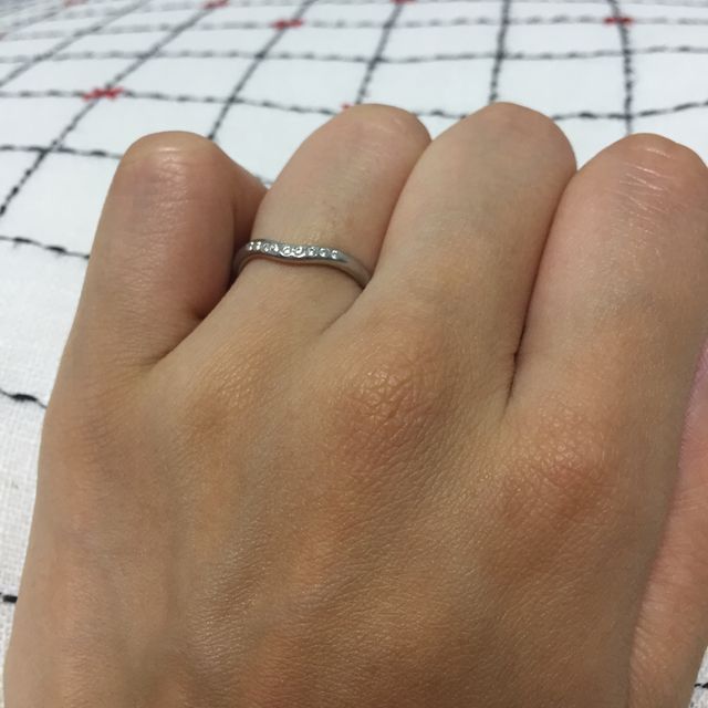 【ティファニー(Tiffany & Co.)の口コミ】 主人と同じ形を購入したかったのですが、こだわりの強い主人が選んだのが…