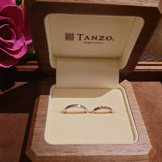 【TANZO.(鍛造指輪)の口コミ】 日本刀記念館に旅行で行ったことがきっかけで、鍛造という言葉は知ってい…
